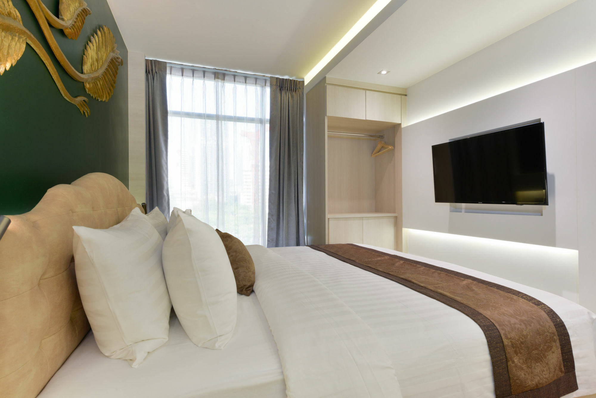 Aspira G Sukhumvit 33 Hotel Bangkok Exterior photo